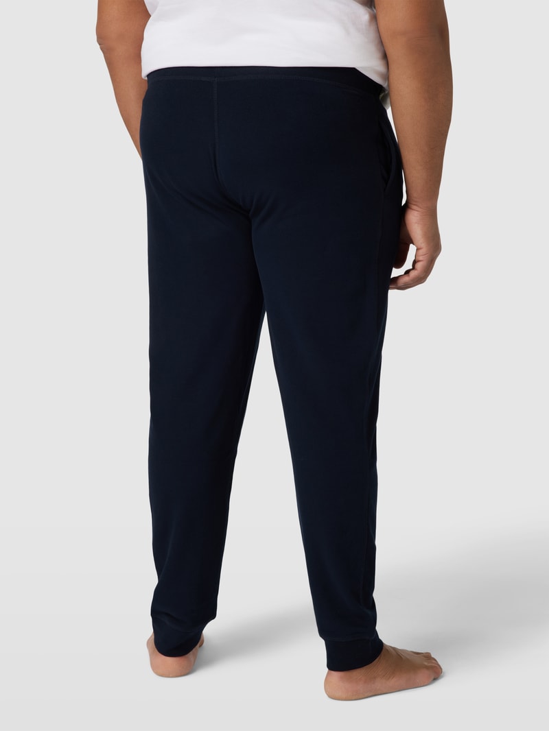 PLUS SIZE Sweatpants mit Label-Detail in marineblau