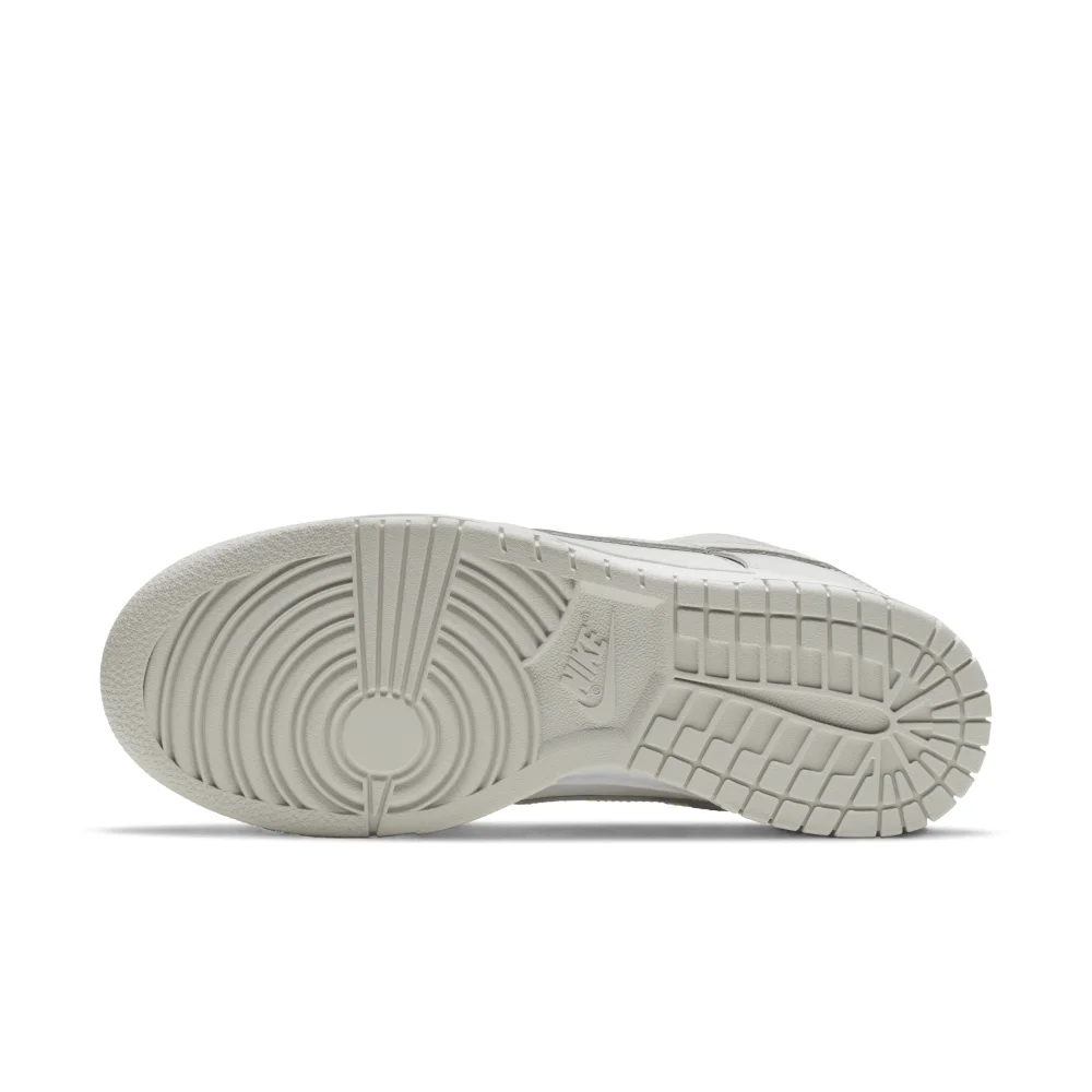 Nike Dunk Low WMNS DD1503 103 / weiss
