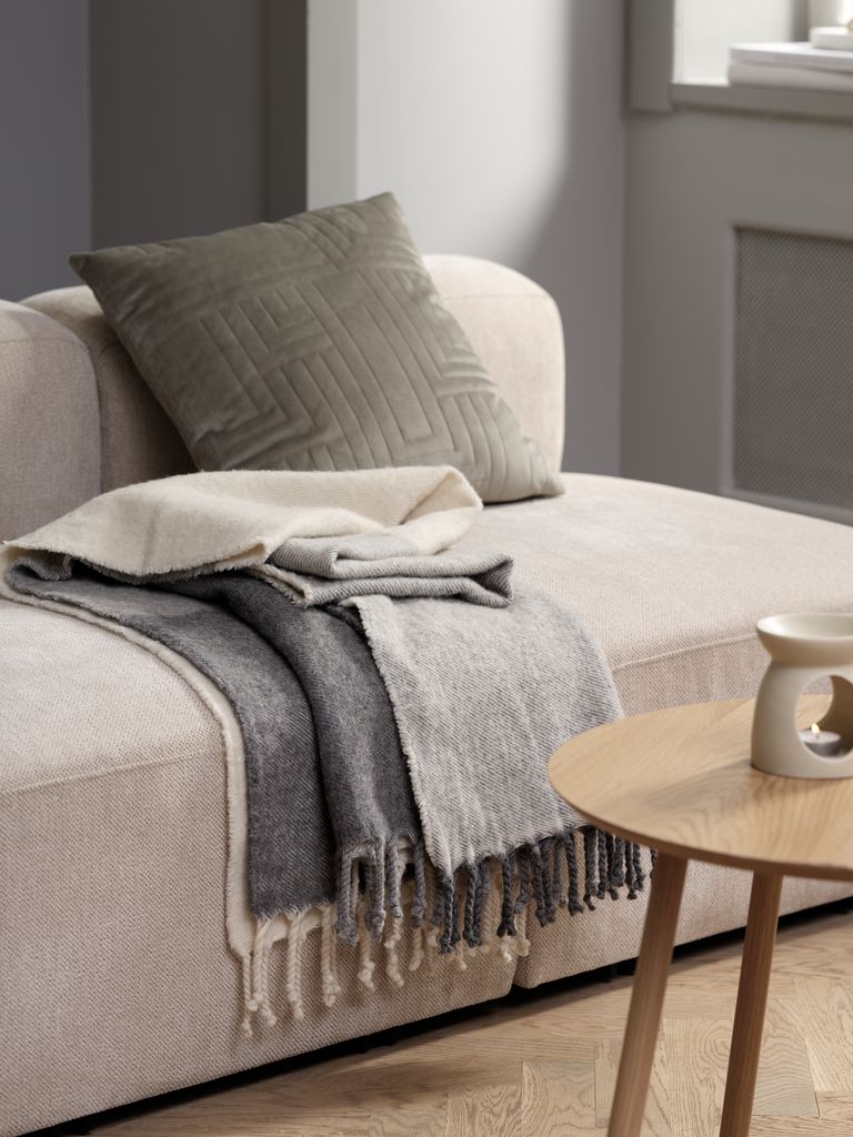 LUNDKARSE ullteppe LUNDKARSE 130x170 gråbeige