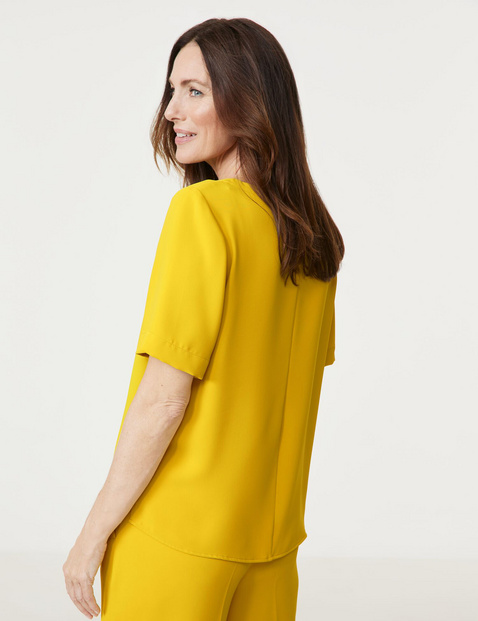 Fließendes Blusenshirt