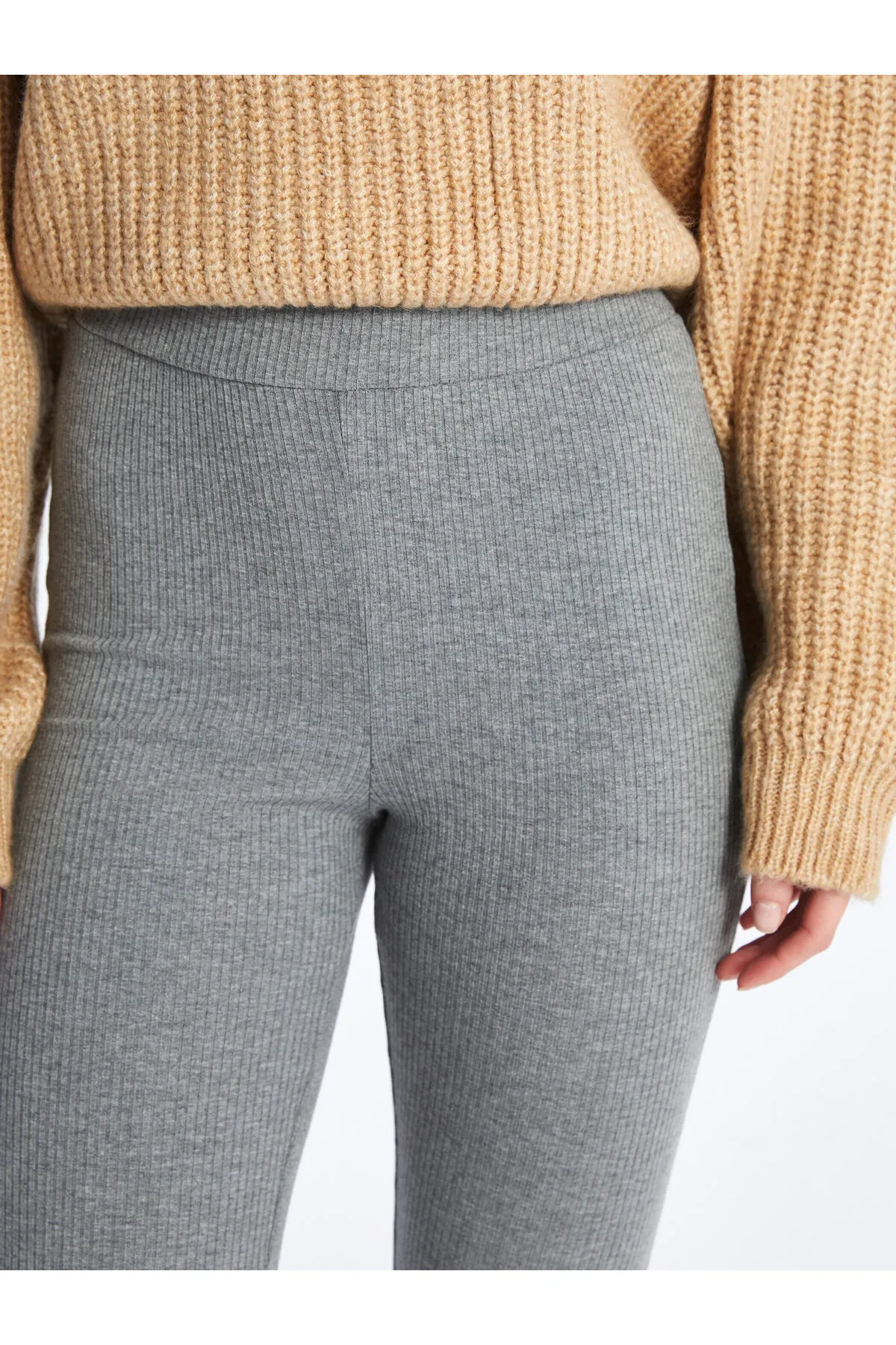 LC Waikiki  Einfarbige Jogger-Jogginghose für Damen mit elastischem Bund