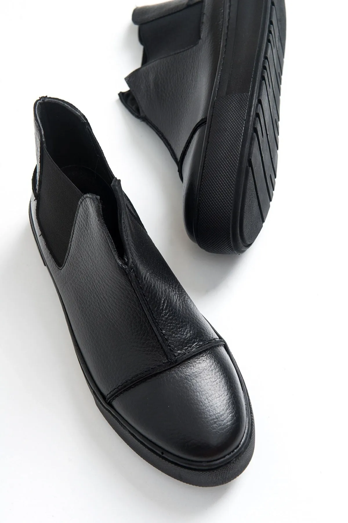 LuviShoes  110 Damen-Sneaker aus schwarzem Leder