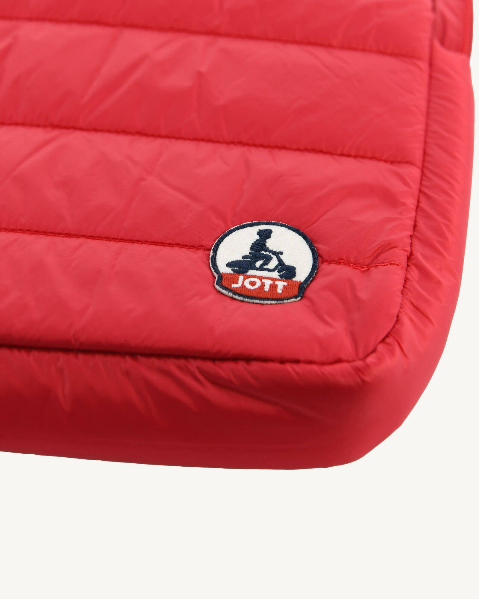 Housse Rouge Hateya