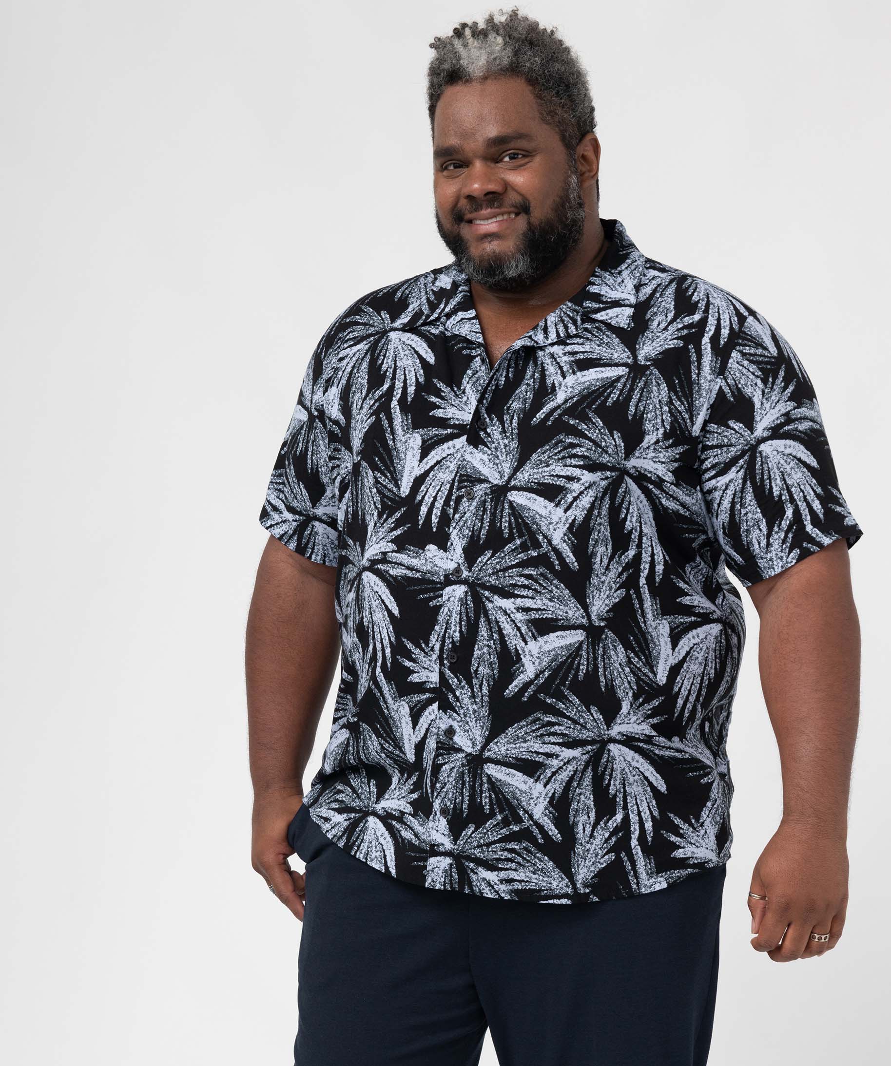 Chemise homme grande taille à manches courtes imprimée noir | GEMO