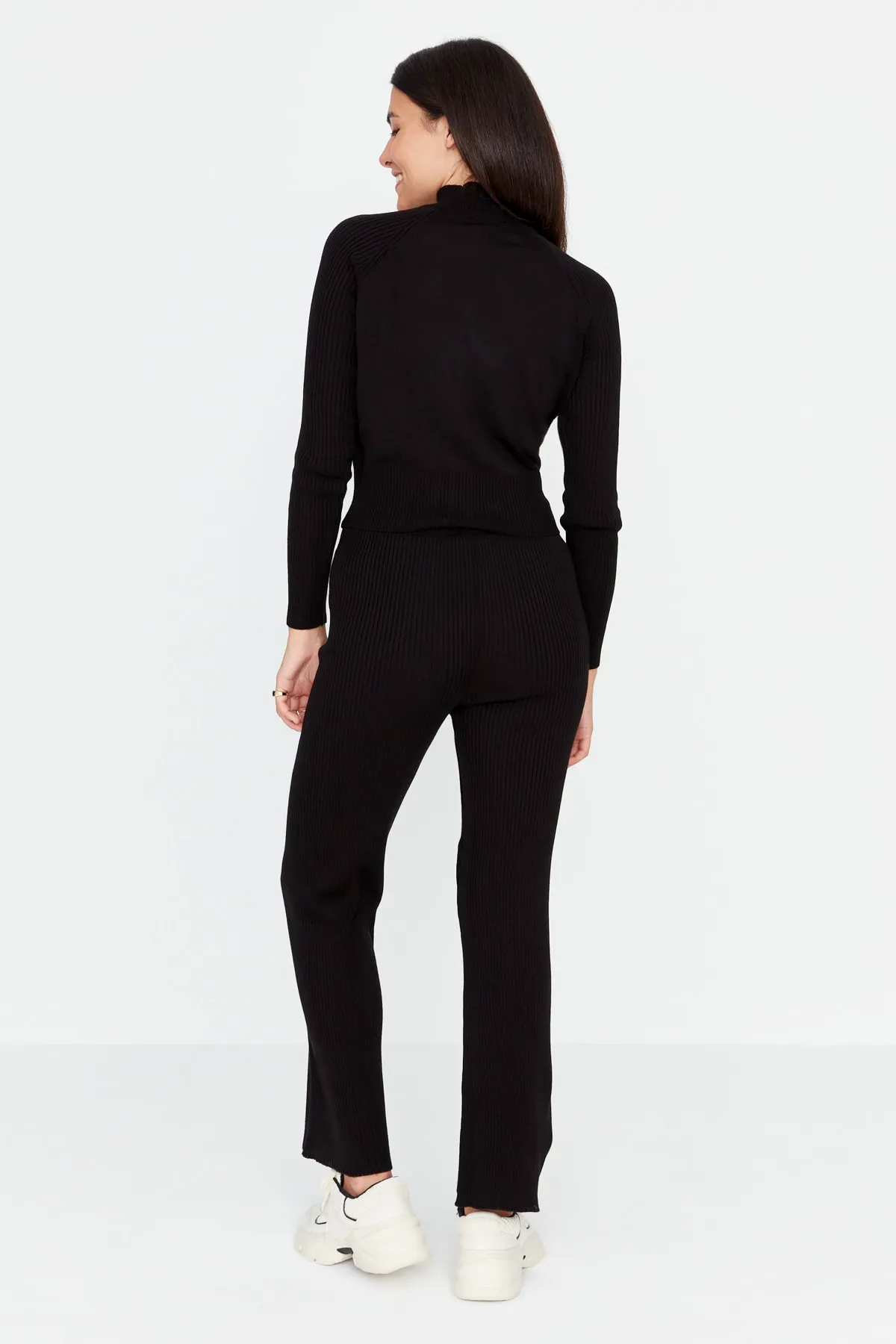 Trendyol Collection  Schwarzes Crop Wick Strickoberteil und -unterteil-Set TWOAW23AU00238