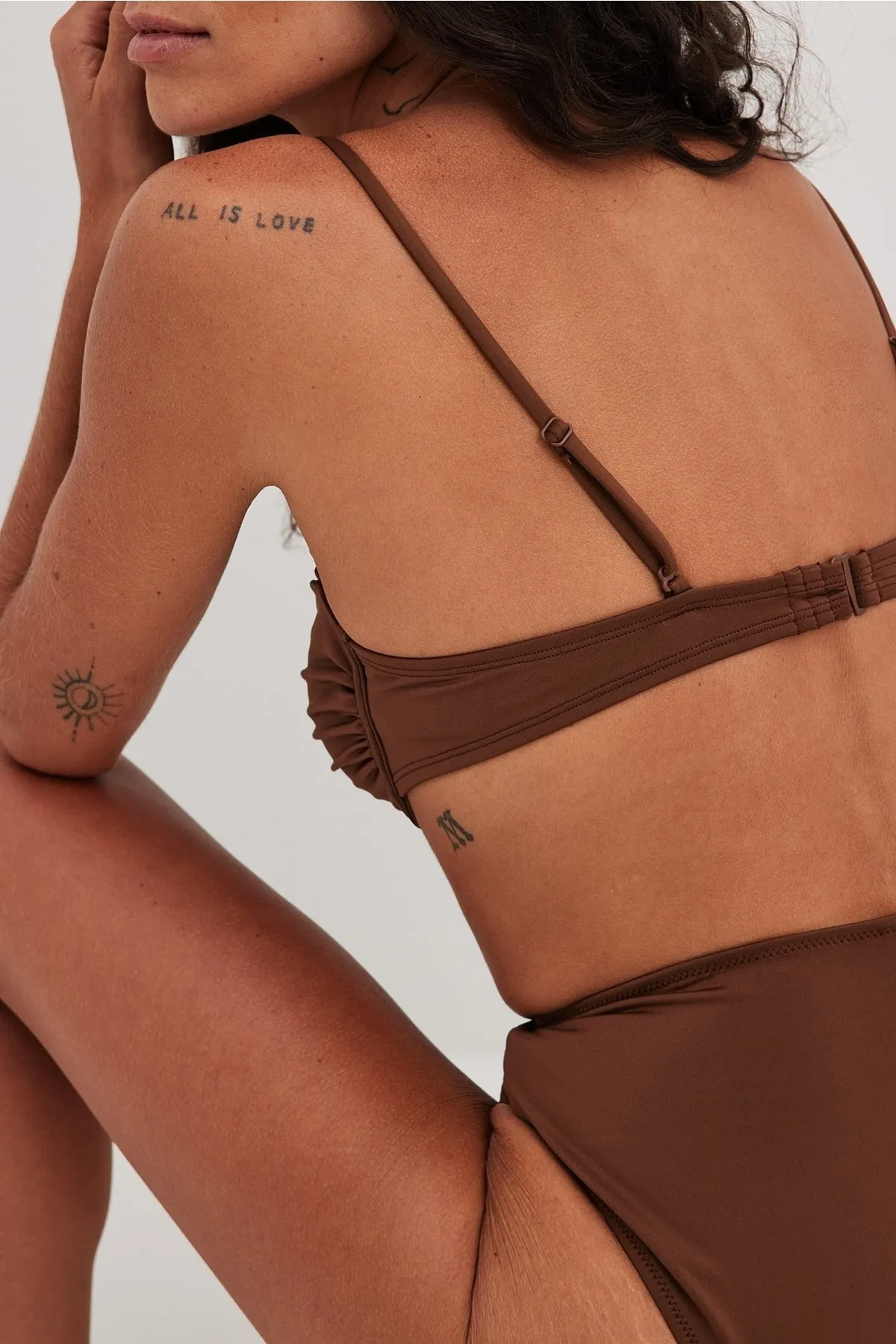 NA-KD  Bikinihose mit hoher Taille