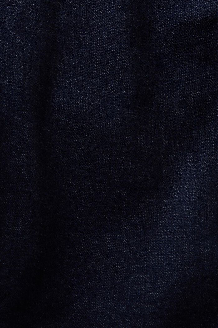 Recycelt: Schmale Jeans mit mittelhohem Bund