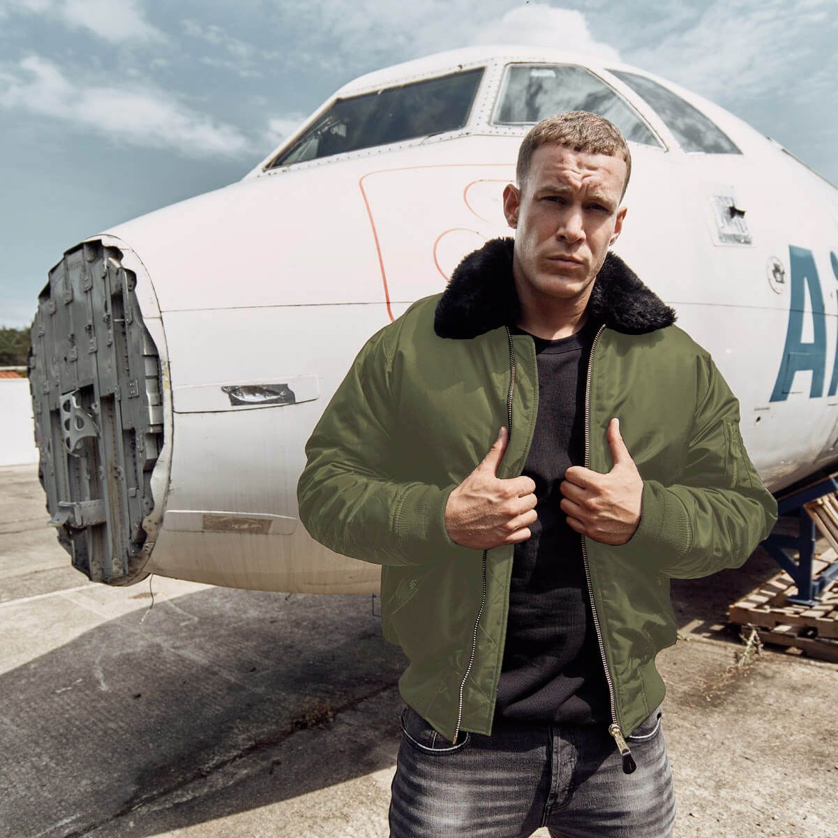 MA-2 Jacke mit Fellkragen