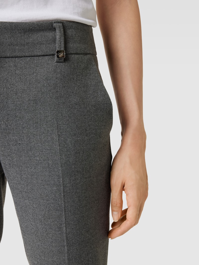 Stoffhose mit Bügelfalte Modell 'DORA' in dunkelgrau