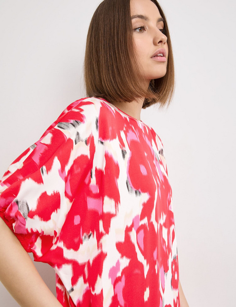 Legeres Kleid mit Alloverprint