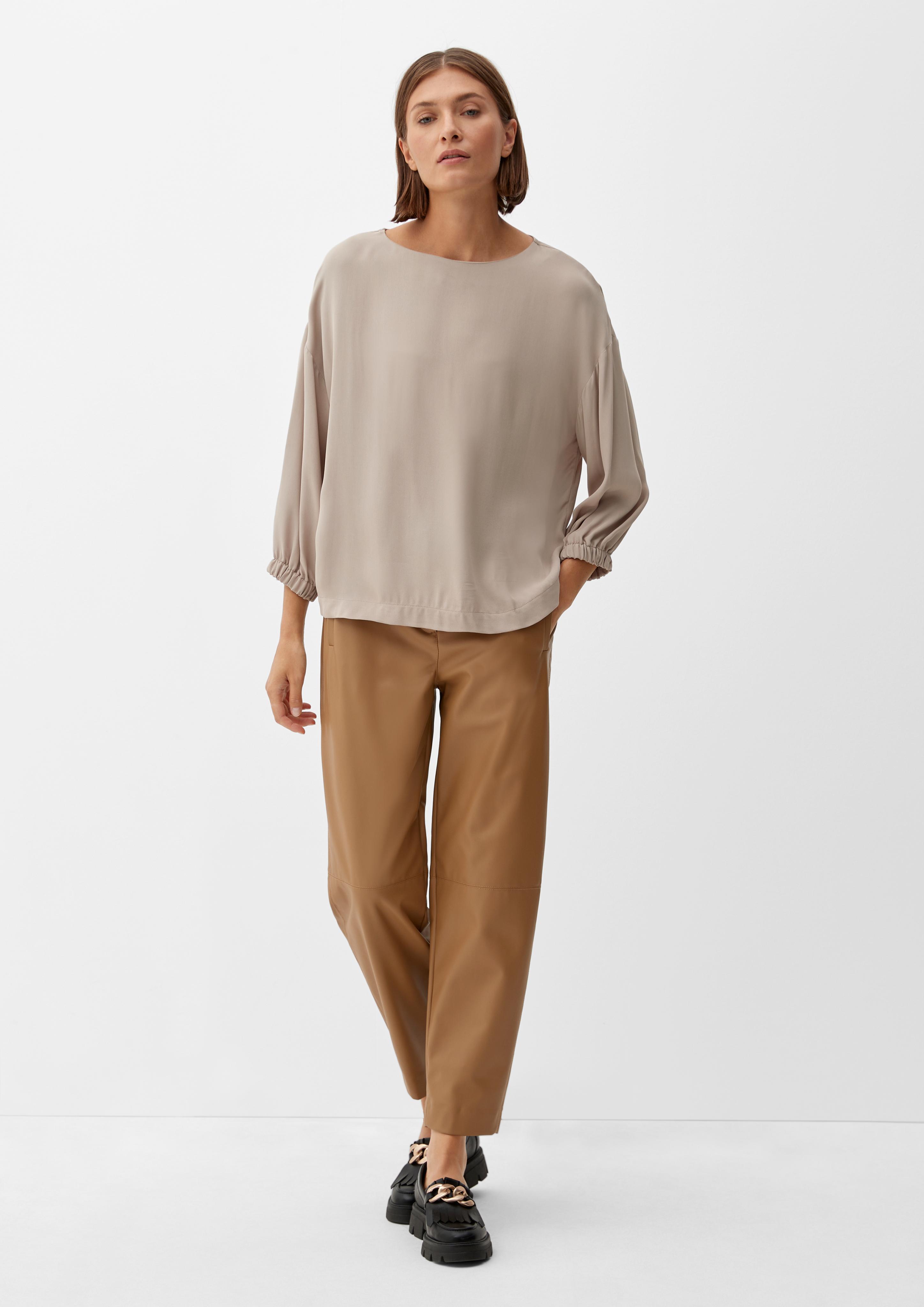 Bluse mit überschnittener Schulter   2121805-8166