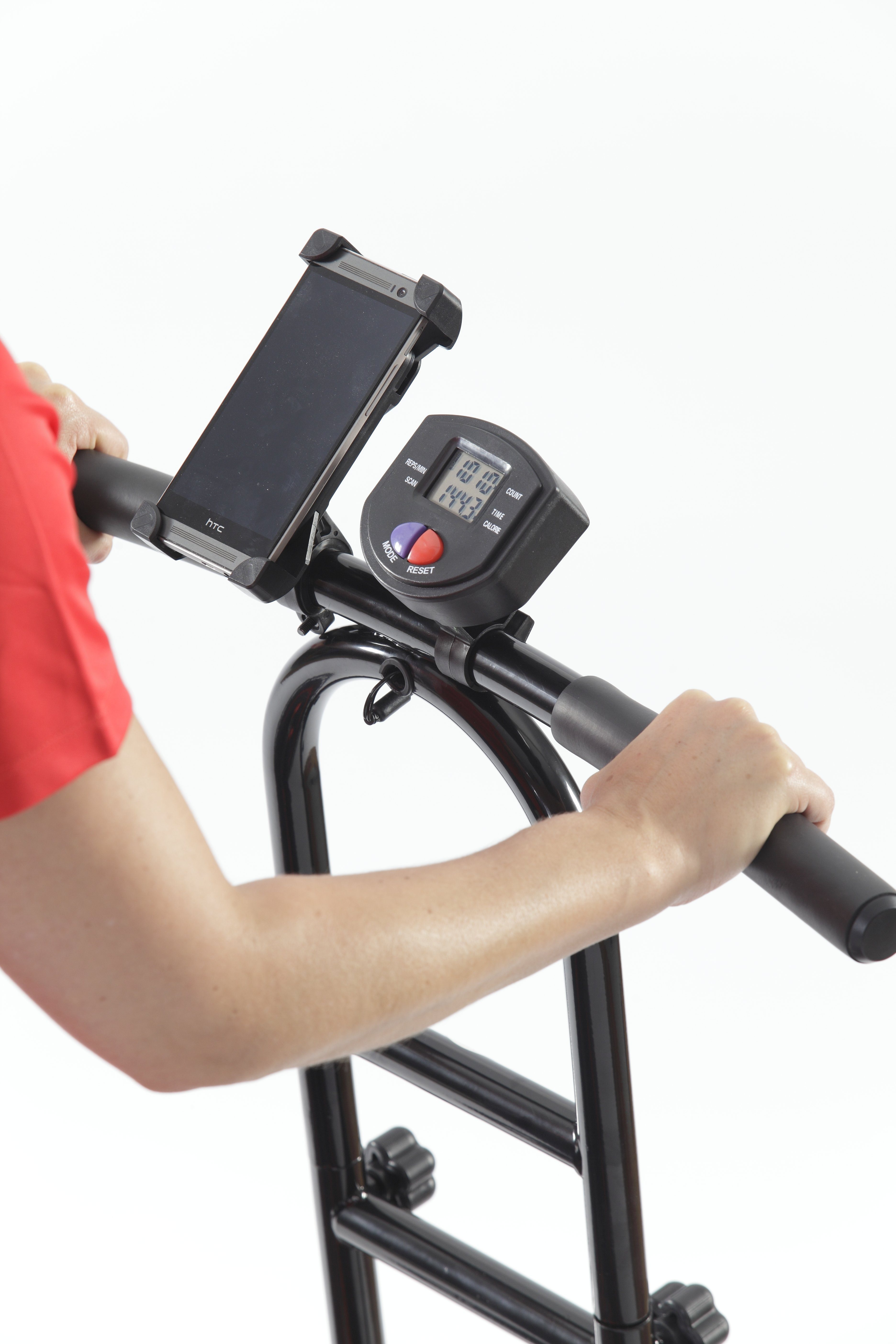 JOKA international Fitnesstrampolin JOKA Fit Fitnesstrampolin 2.0, Ø 110 cm, mit abnehmbarer Haltestange, inkl. Workout-DVD