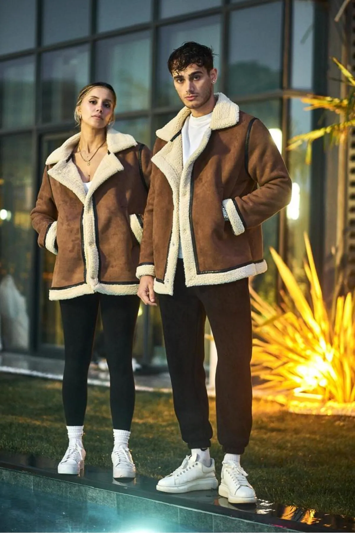 SONREİR  UNISEX-ULTRA-OVERSIZE-MANTEL MIT STICK-DETAIL