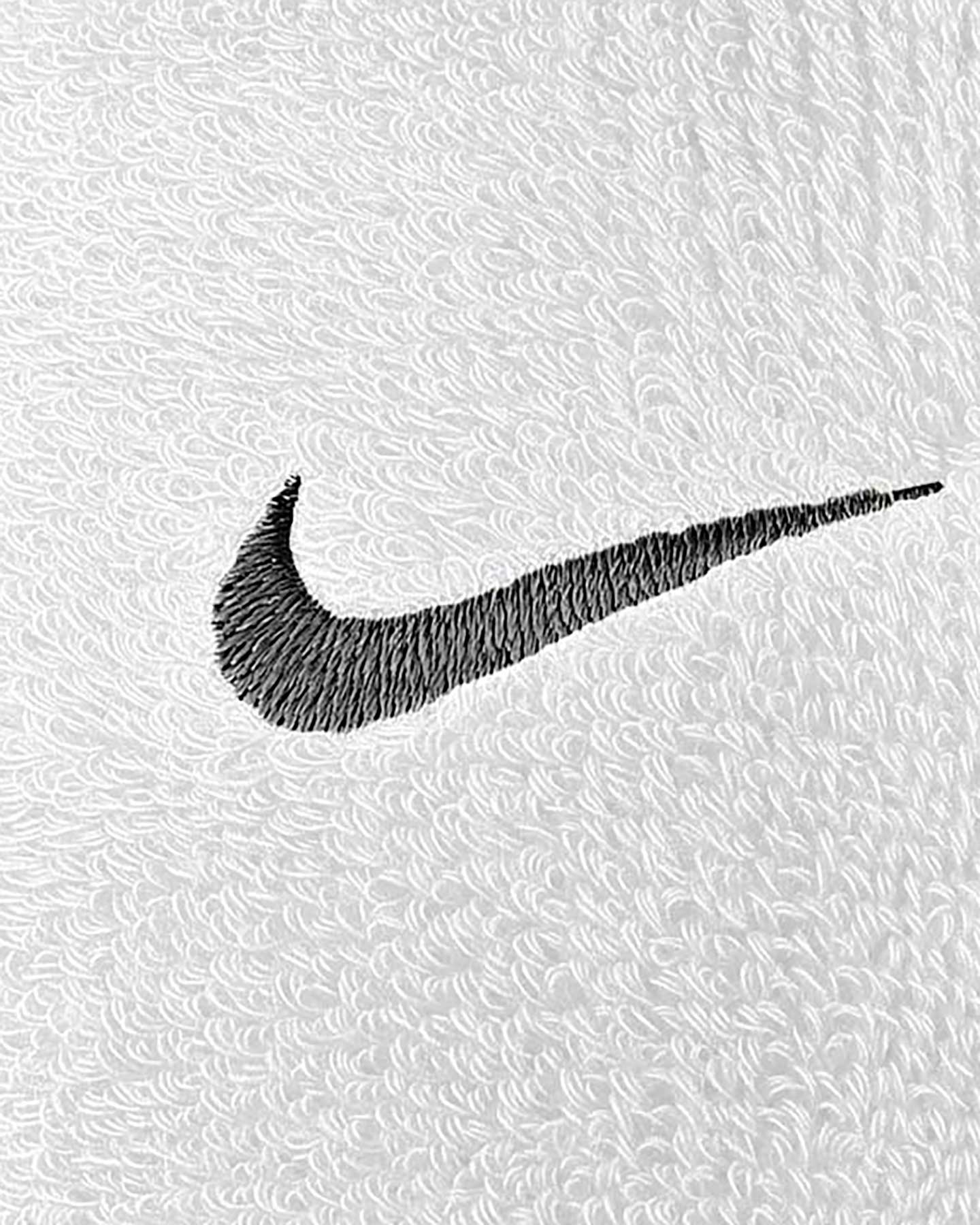 Opaski tenisowe Accessorio Nike Swoosh N.NN.04.101.OS