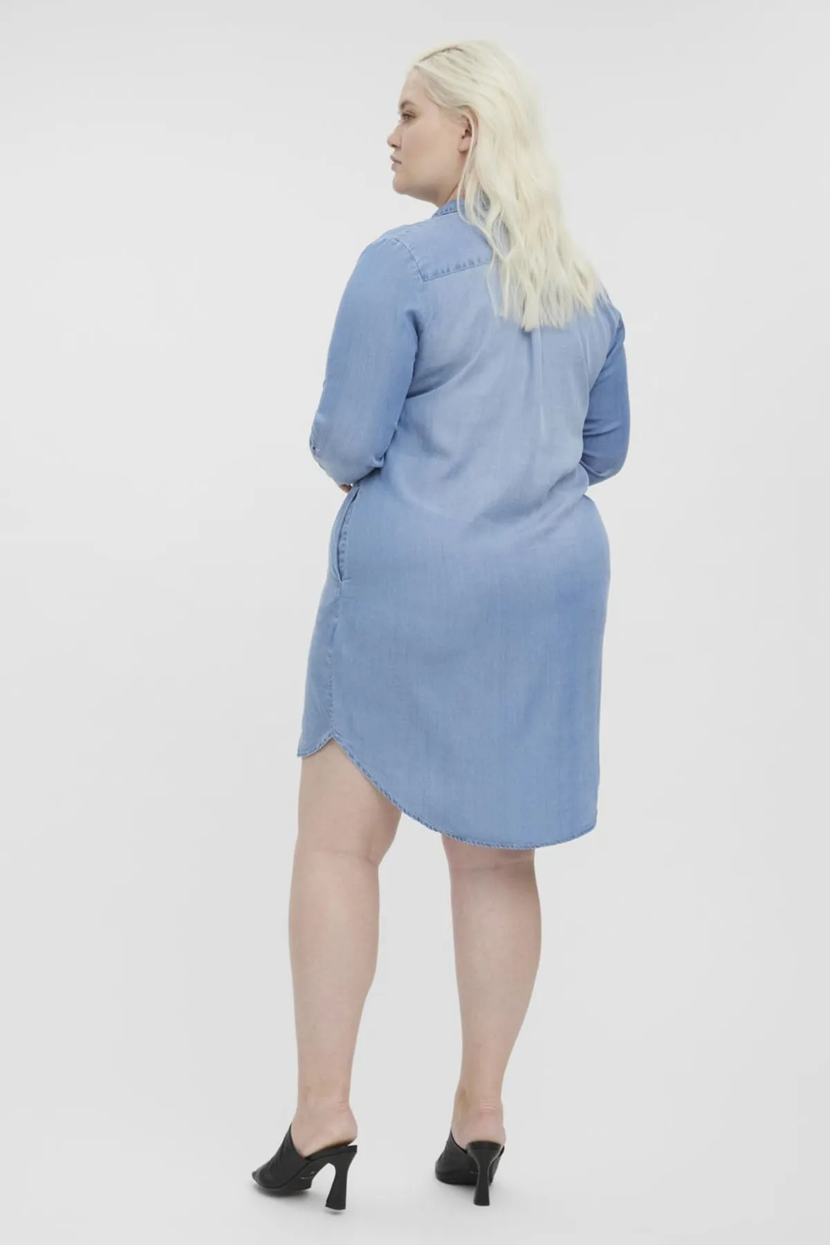 Veromoda Curve  Vero Moda Curve Damen/Mädchen Hellblaues Jeanskleid