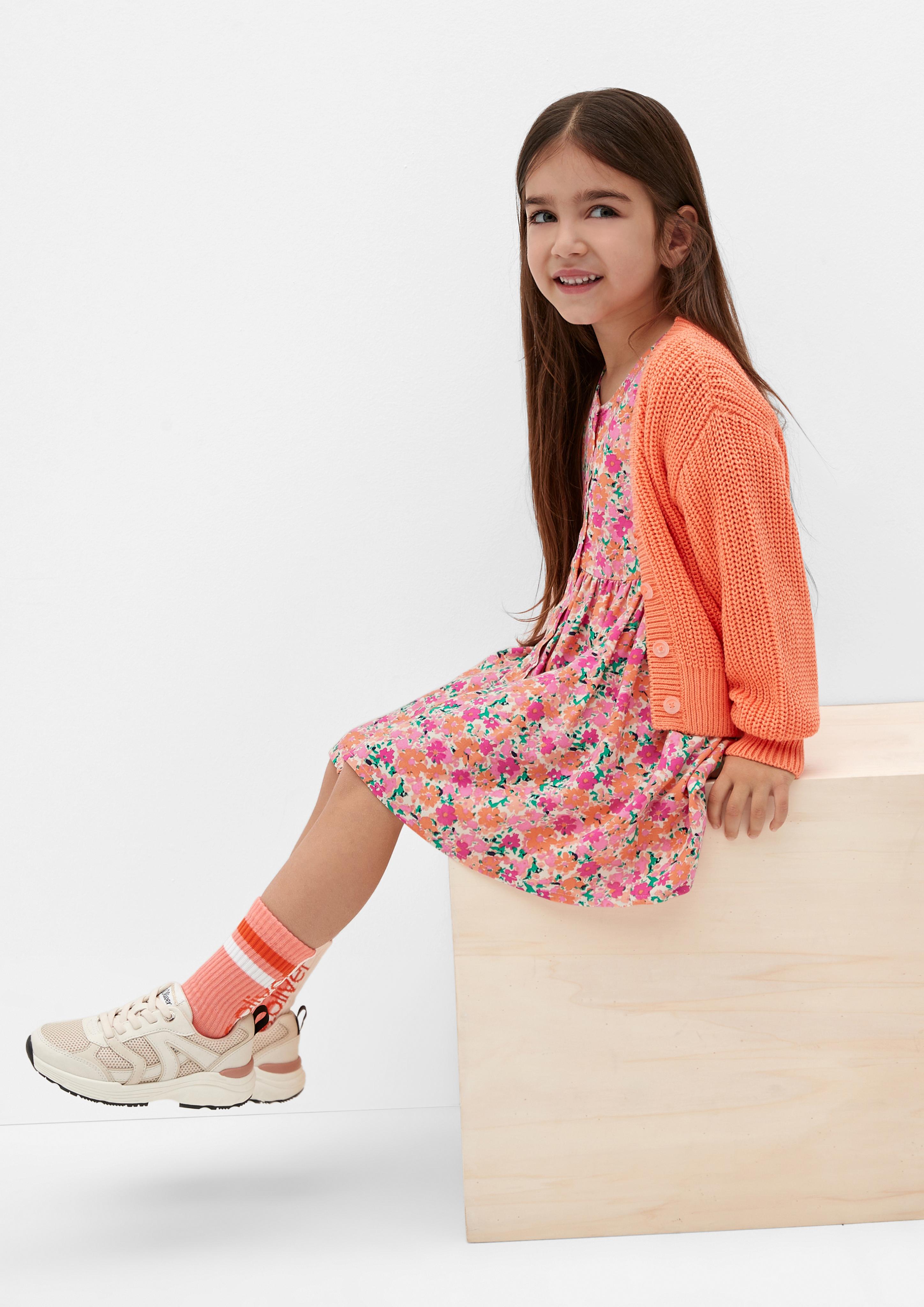 Kleid in floralem Allover-Muster  2124968-08A1