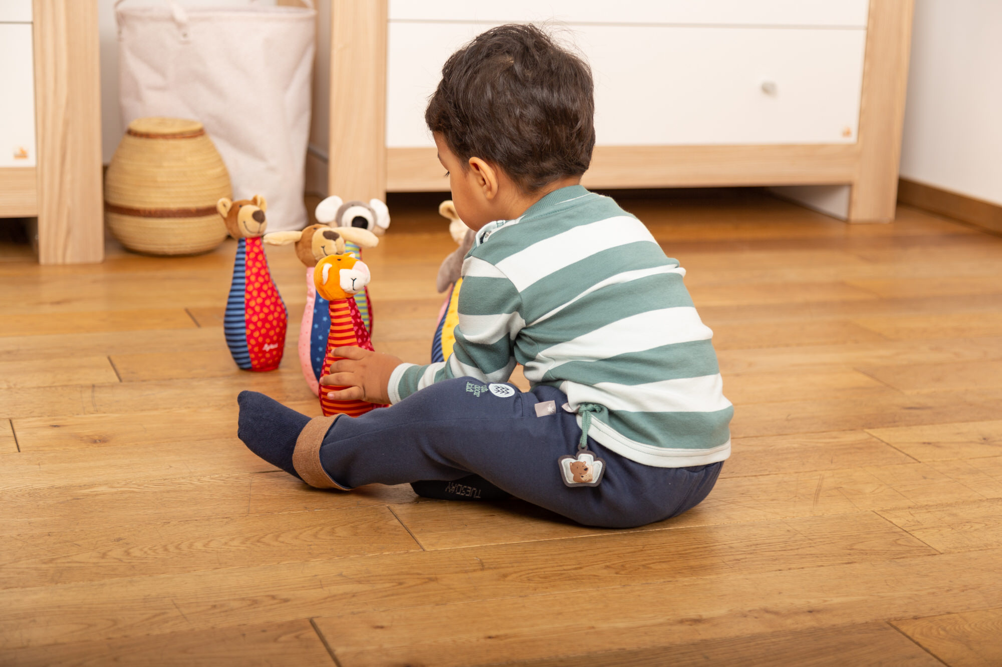 Kegelspiel für Kleinkinder