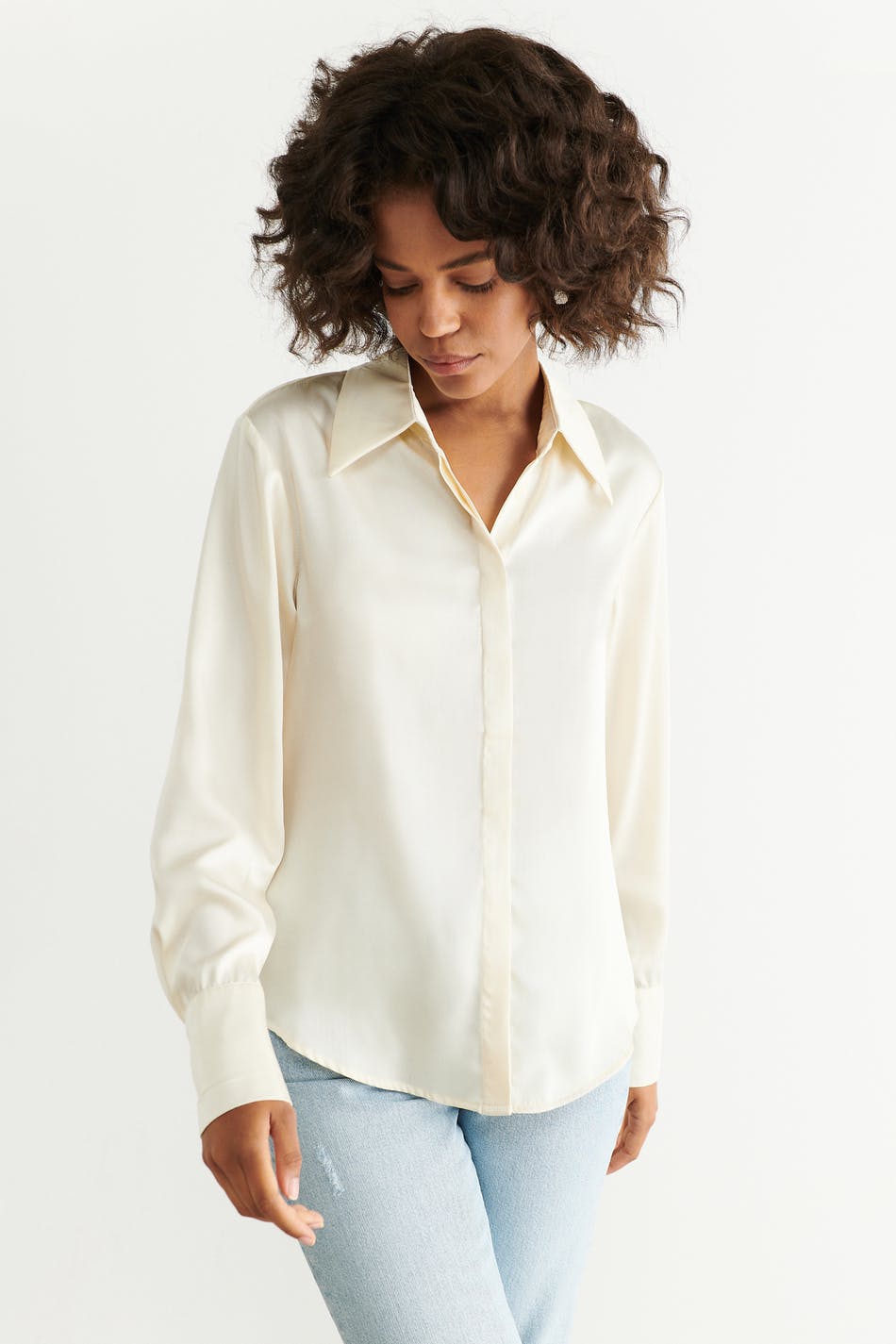 Saga shirt