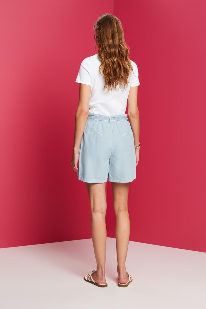 Shorts mit Bindegürtel aus Leinenmix