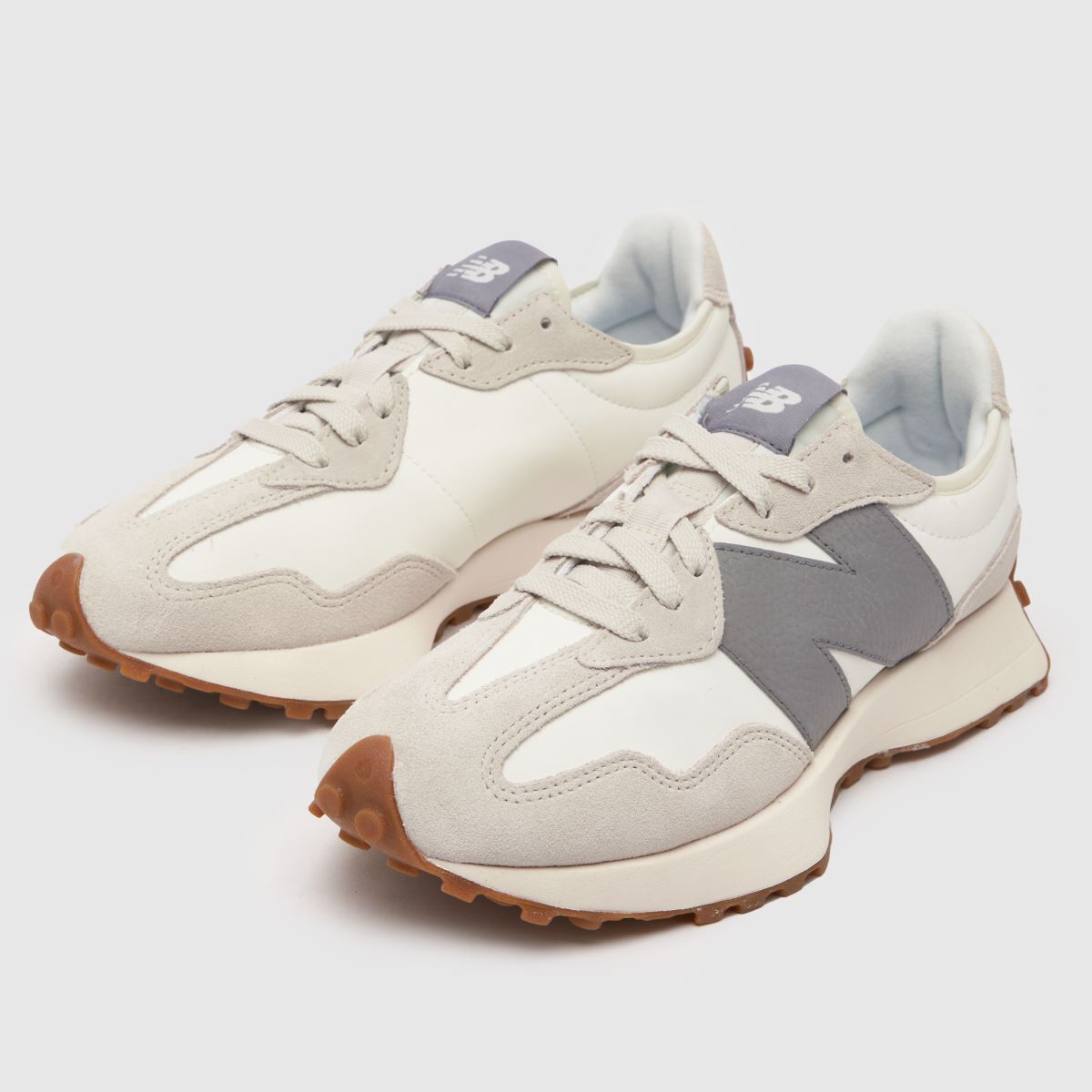New Balance 327 träningsskor i vitt och grått