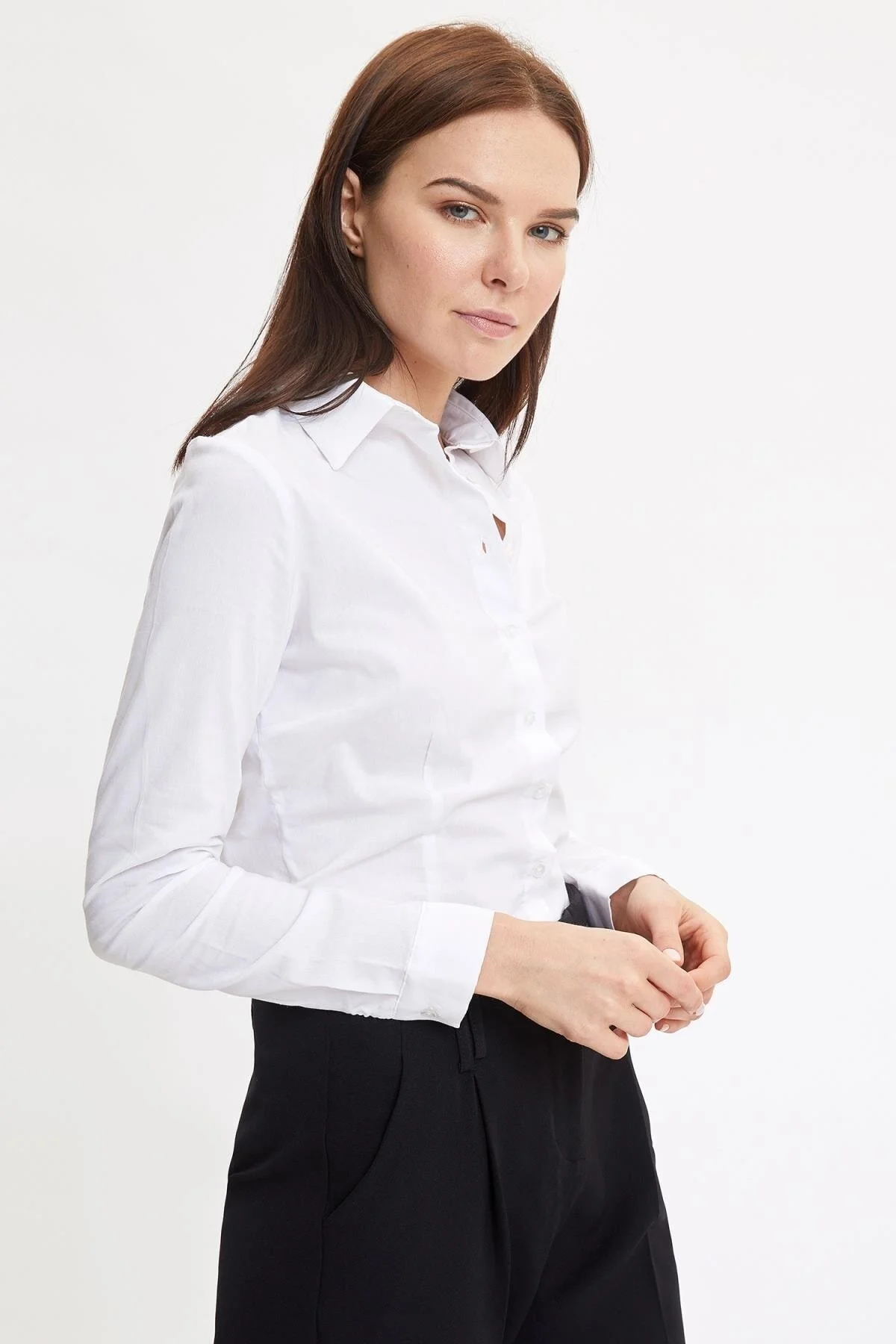 DeFacto  Tailliertes Langarm-Basic-Shirt