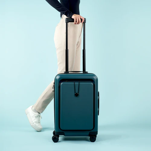 PVG 4-wheel hard-shell suitcase with plain green pouch
