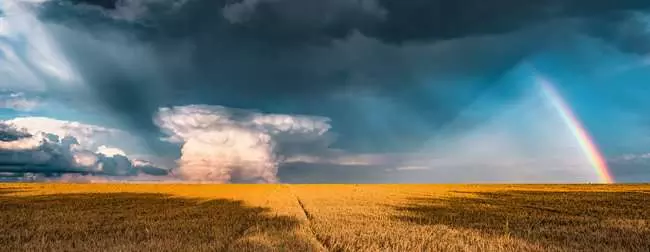 Puzzle 1000 Teile - Mystisches Regenbogenwetter