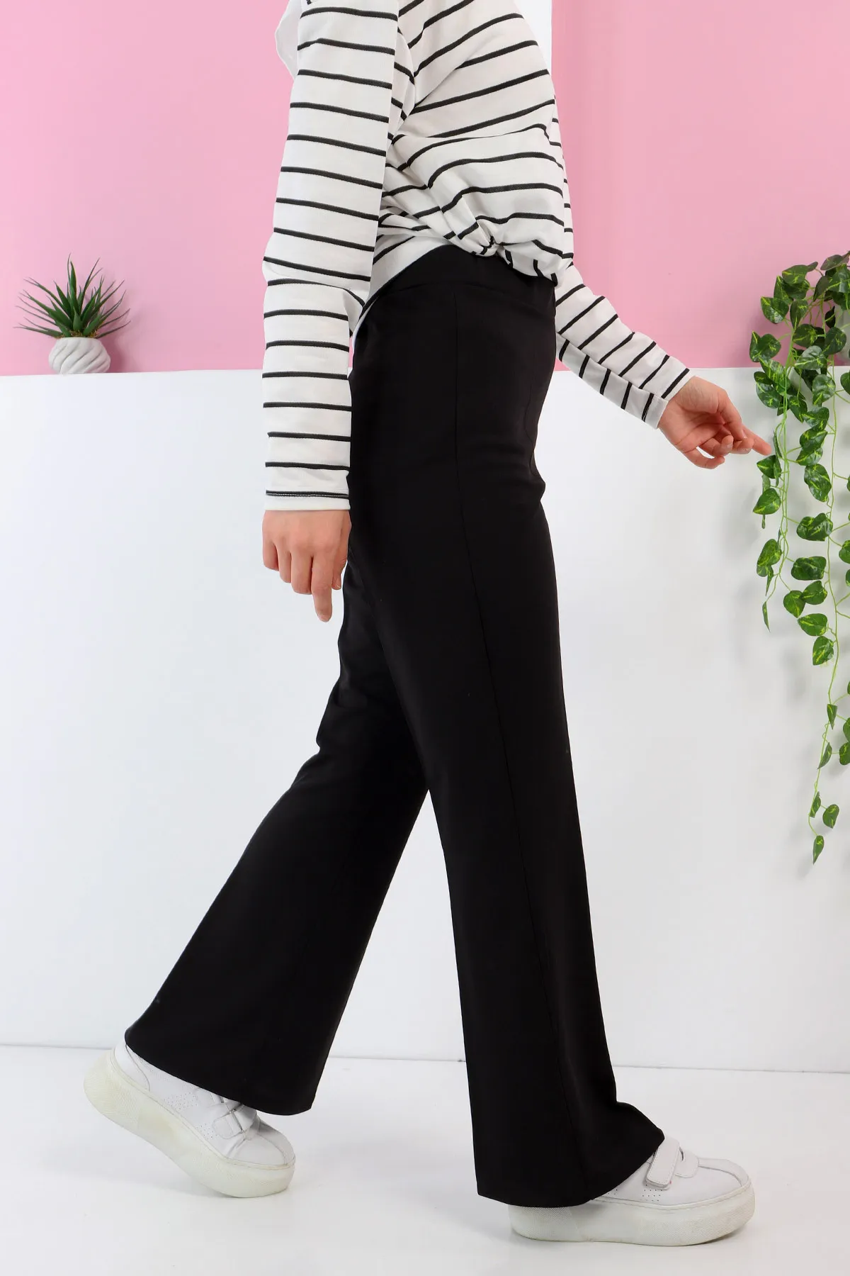 Tesettür Dünyası  Spaghetti-Hose mit elastischem Bund Tsd230237 Schwarz