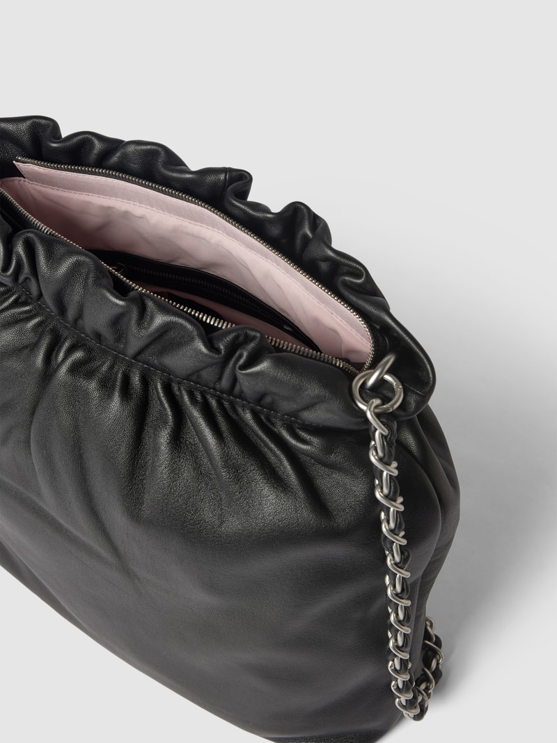 Handtasche mit Schulterriemen Modell 'LOUANNE' in schwarz
