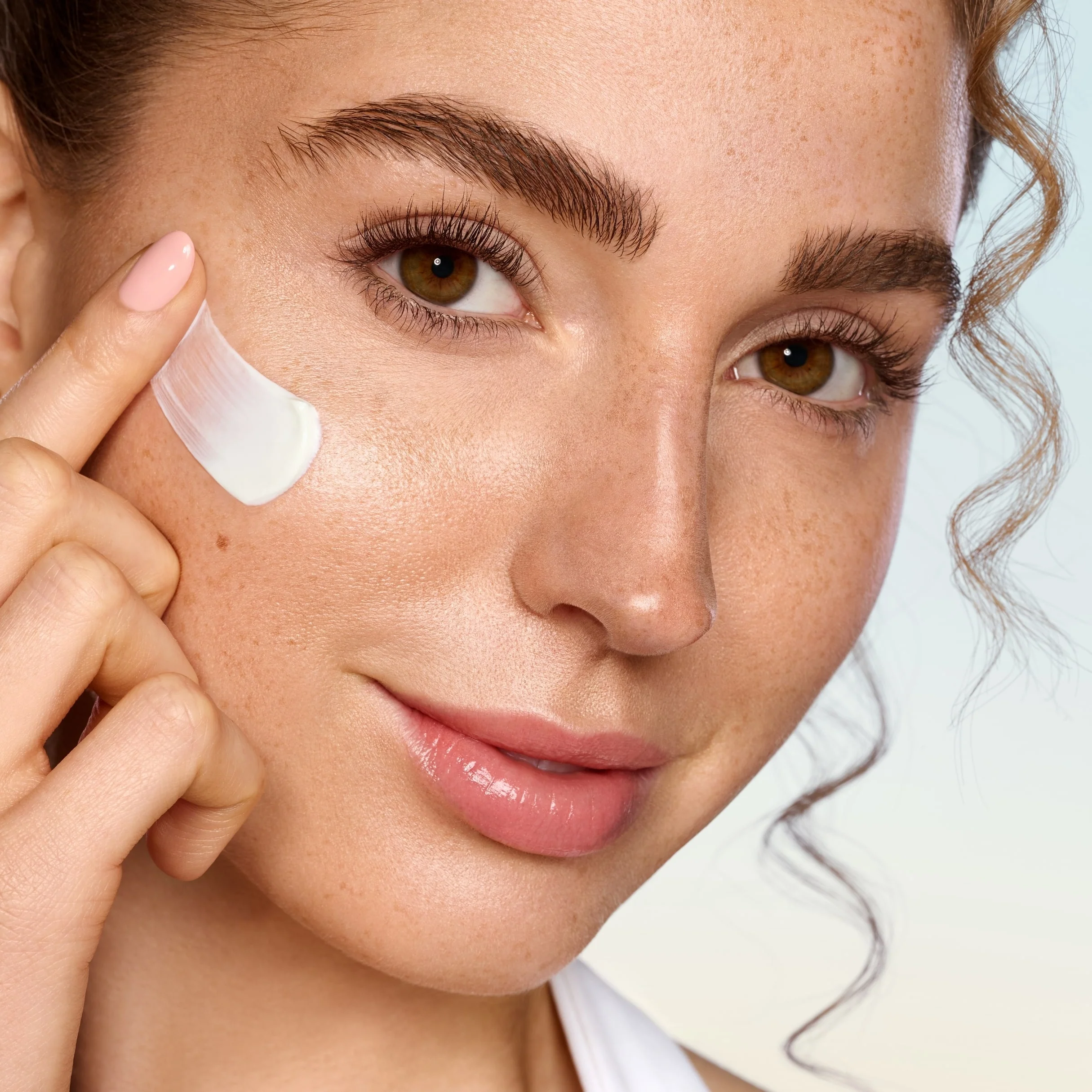 DayWear Advanced Creme SPF15 voor normale/gecombineerde huid - Dagcrème voor het gezicht tegen de eerste tekenen van veroudering