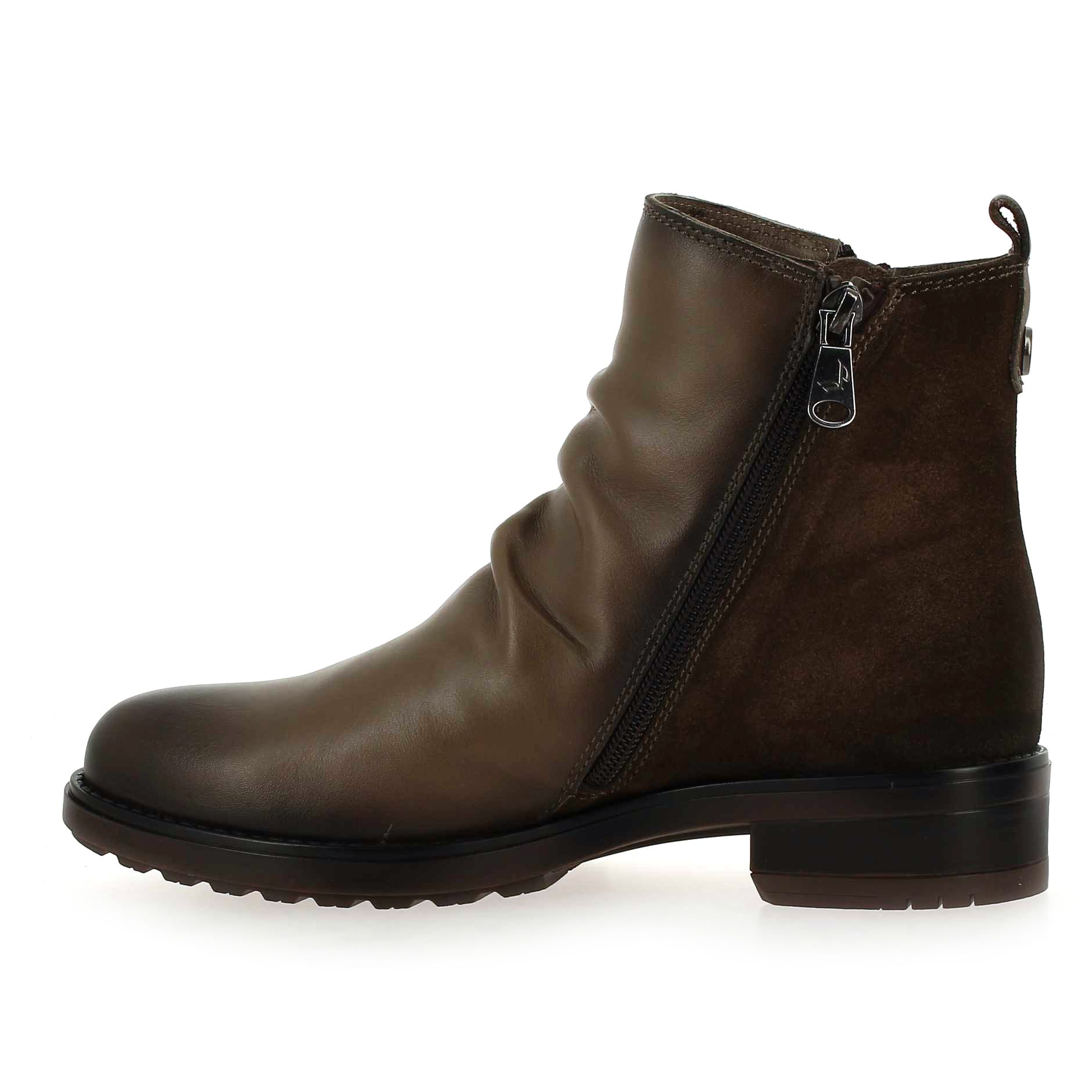 Paula Urban  9550 - Taupe