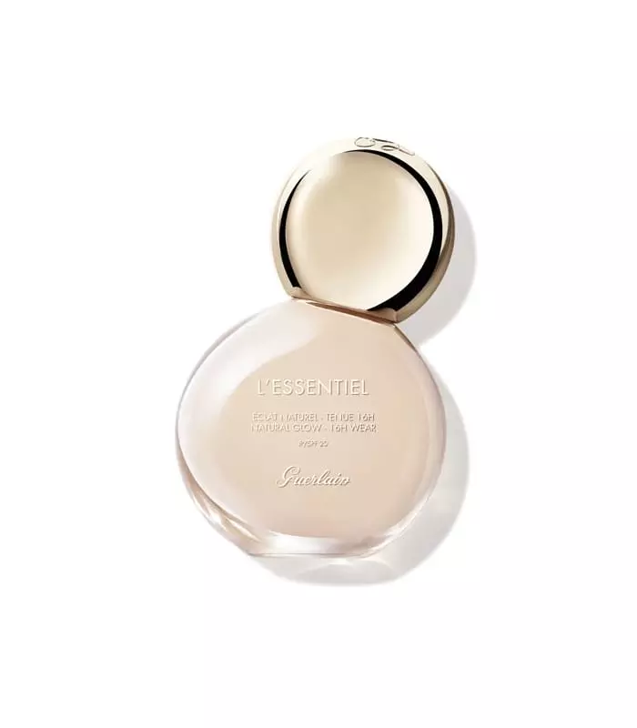 L'ESSENTIEL Fond de teint éclat naturel tenue 16h - IP 20