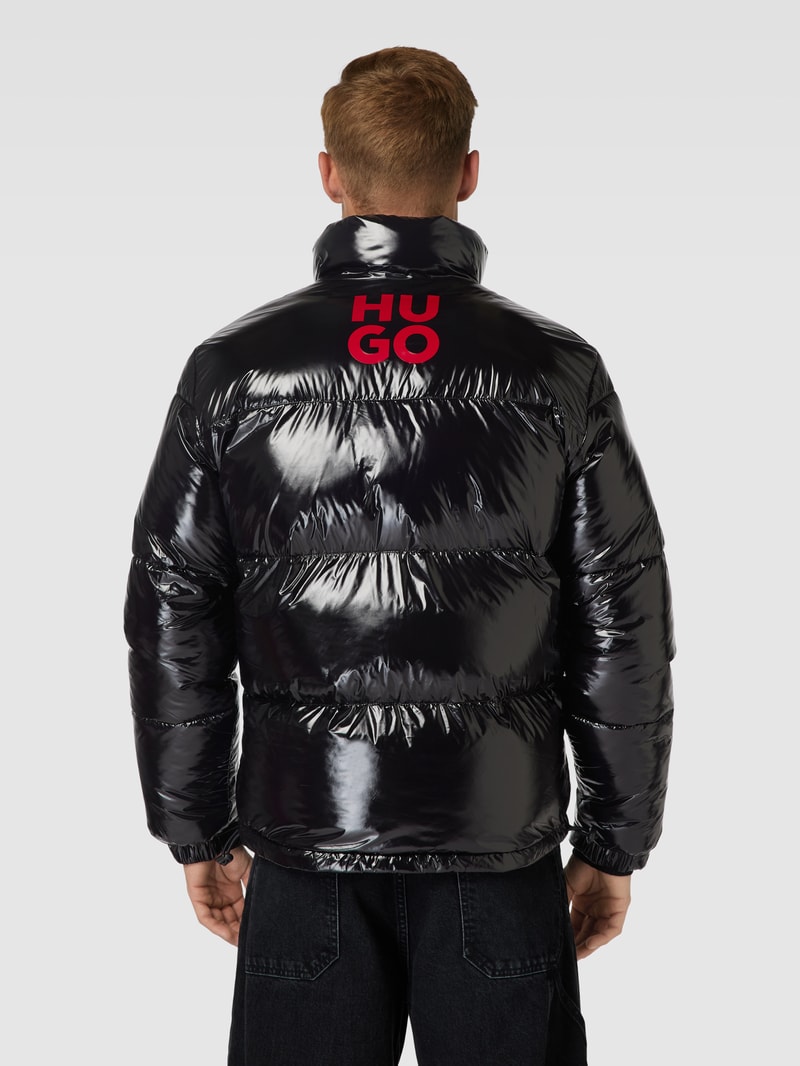 Steppjacke mit Label-Print Modell 'BIRON' in schwarz