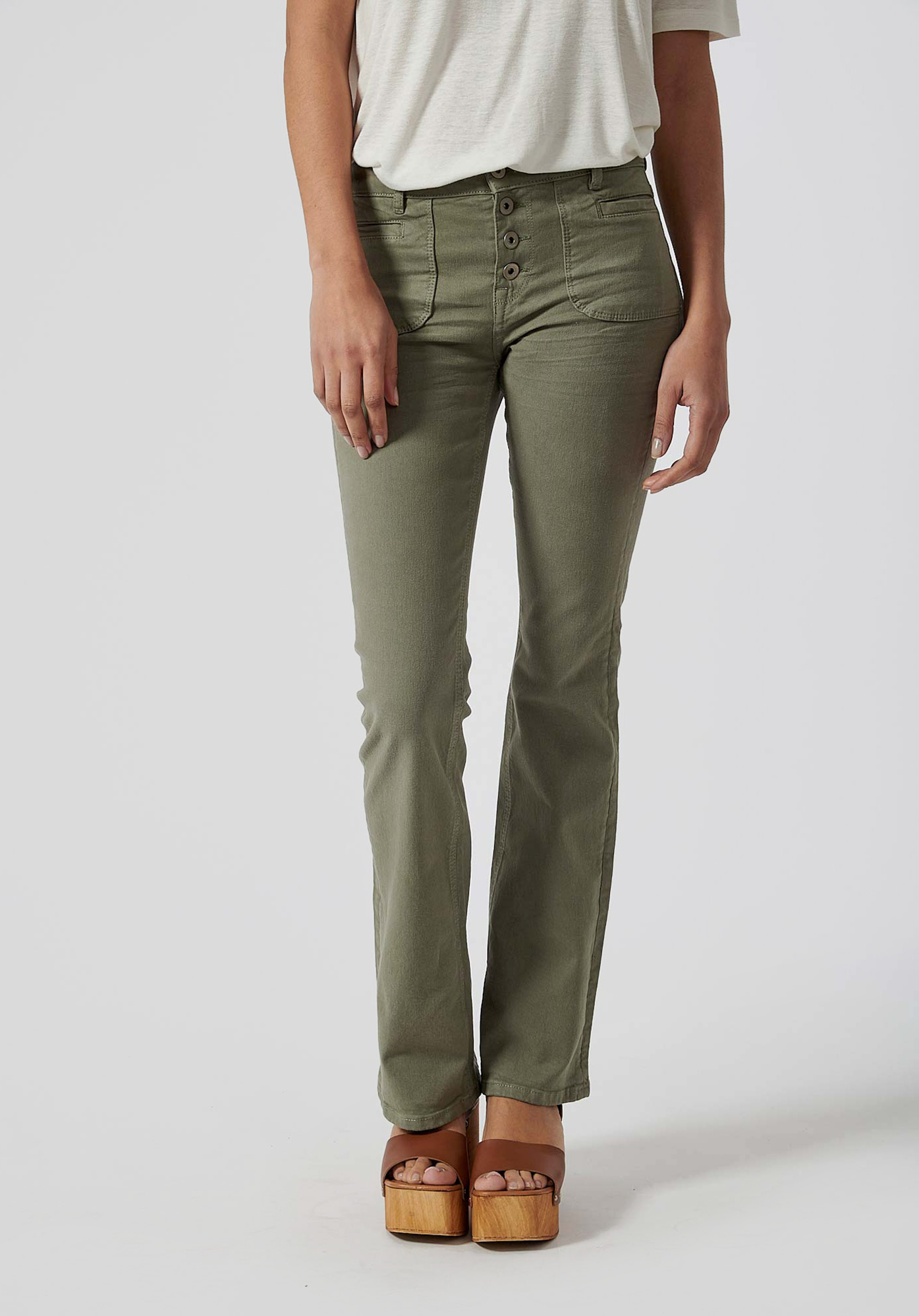 LUCKY  Jean bootcut kaki Femme