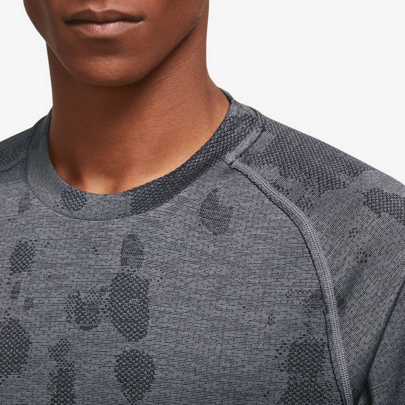 Nike ADV Funktionsshirt Herren