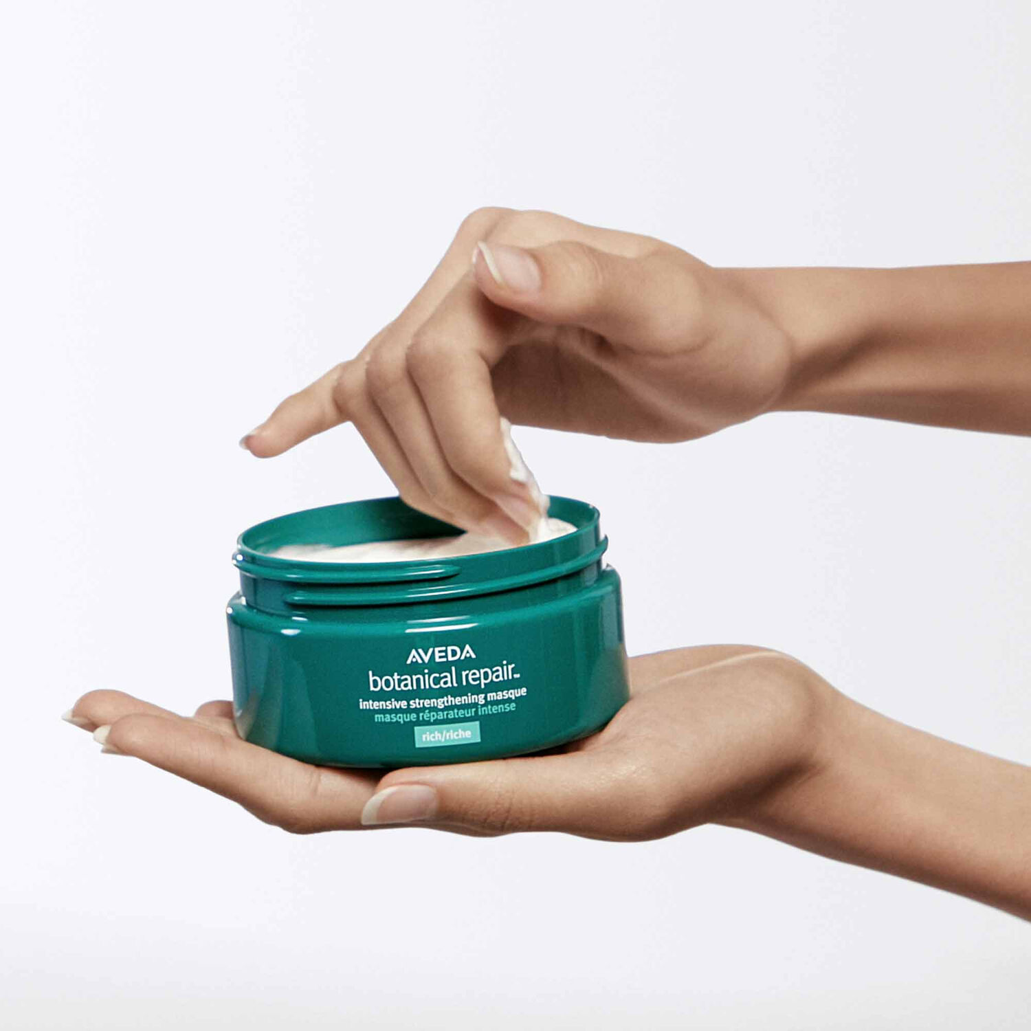 Aveda BOTANICAL REPAIR ™ Masque réparateur intense riche 200 ml