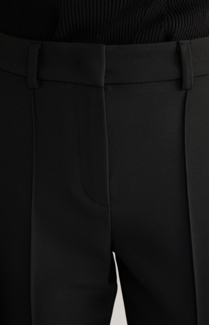 Hose in Schwarz
