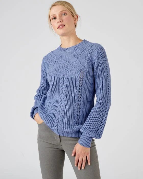 Pull jeu de maille et torsades