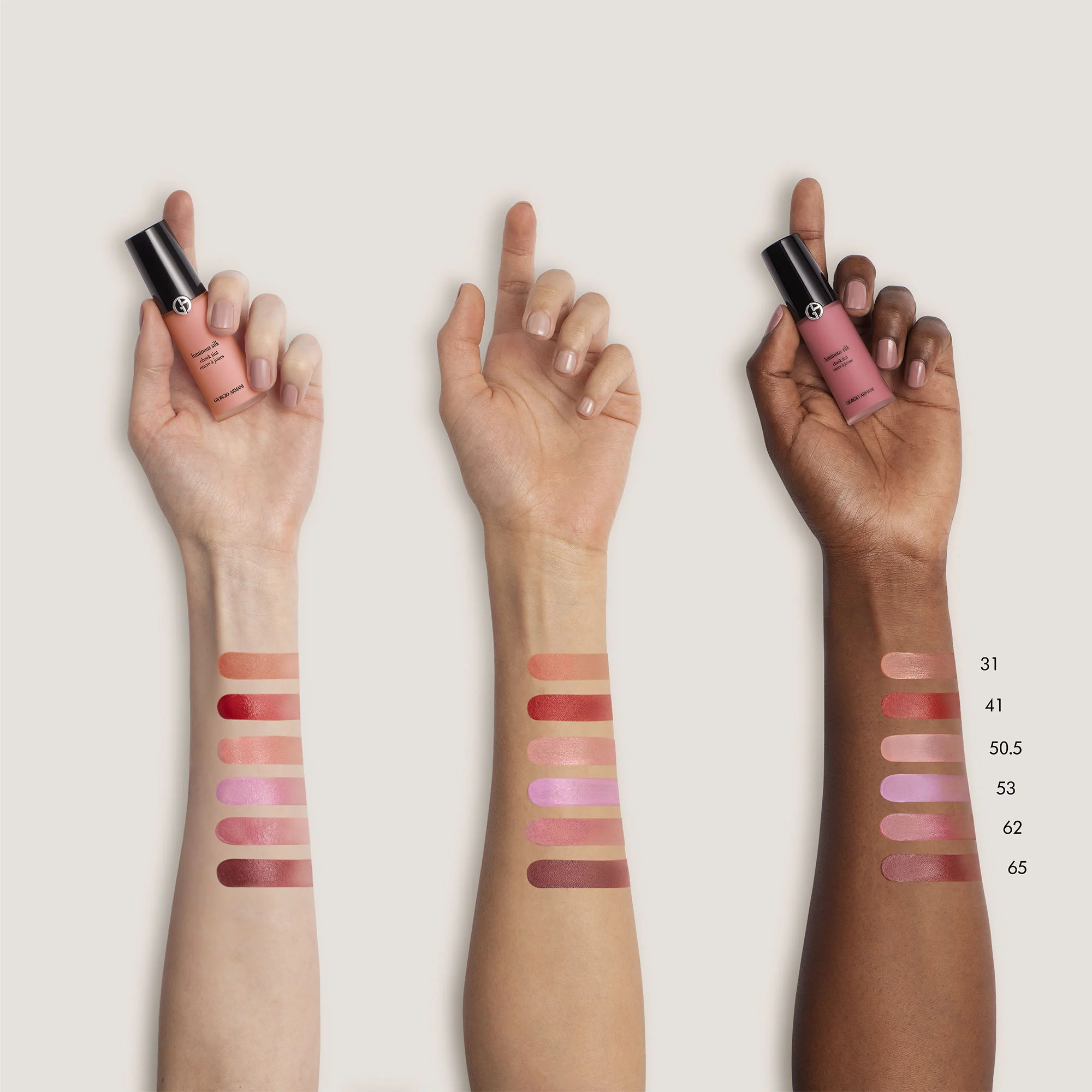 Svieži hodvábny tieň na líčka Face Luminous Silk - krémová lícenka