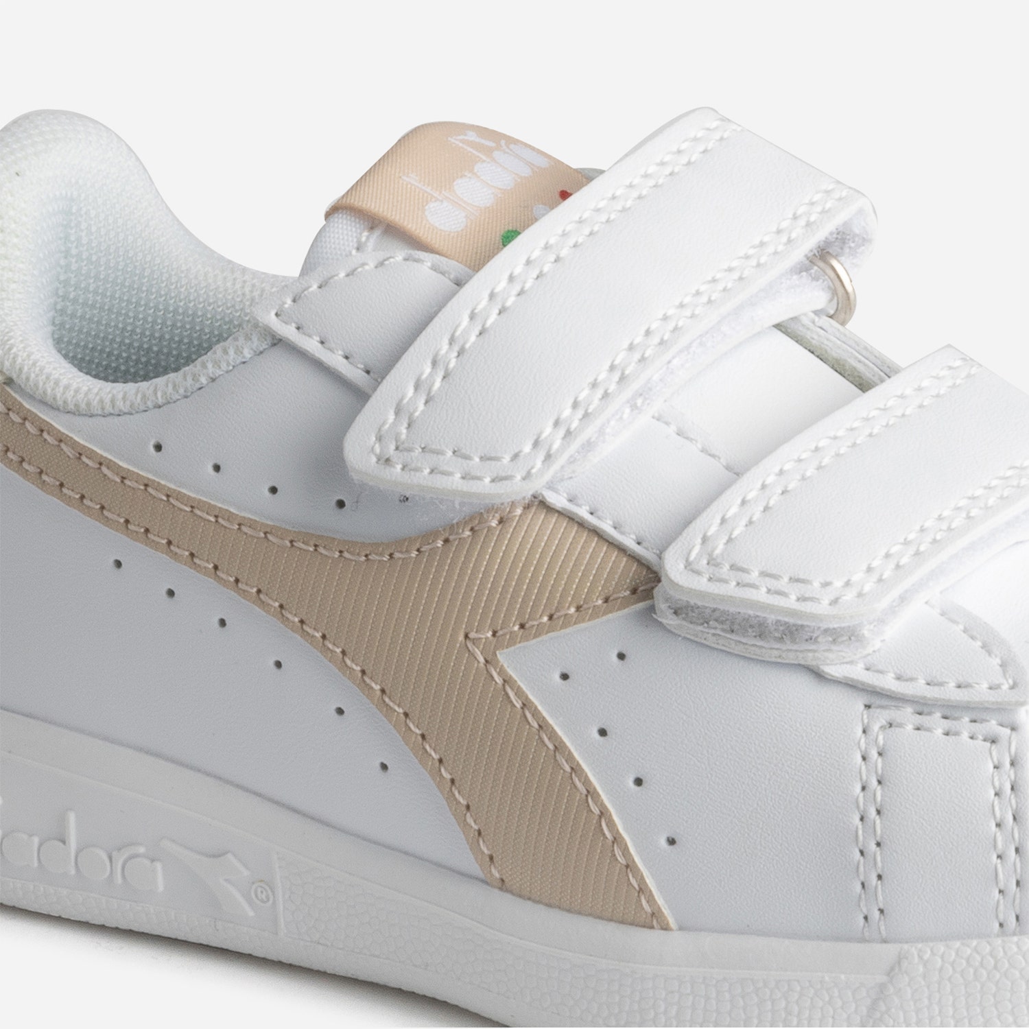 Tennis DIADORA blanche et beige