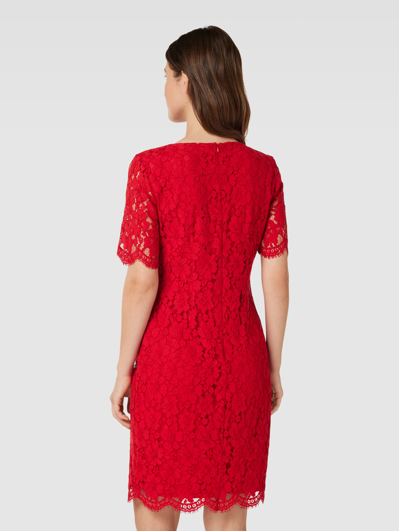 Knielanges Kleid mit Lochmuster in rot