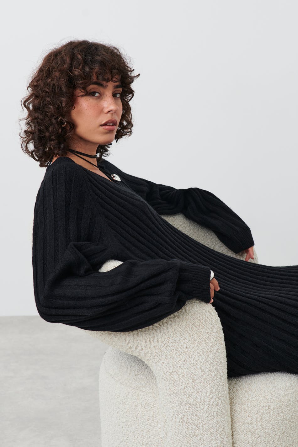 V-neck knitted dress