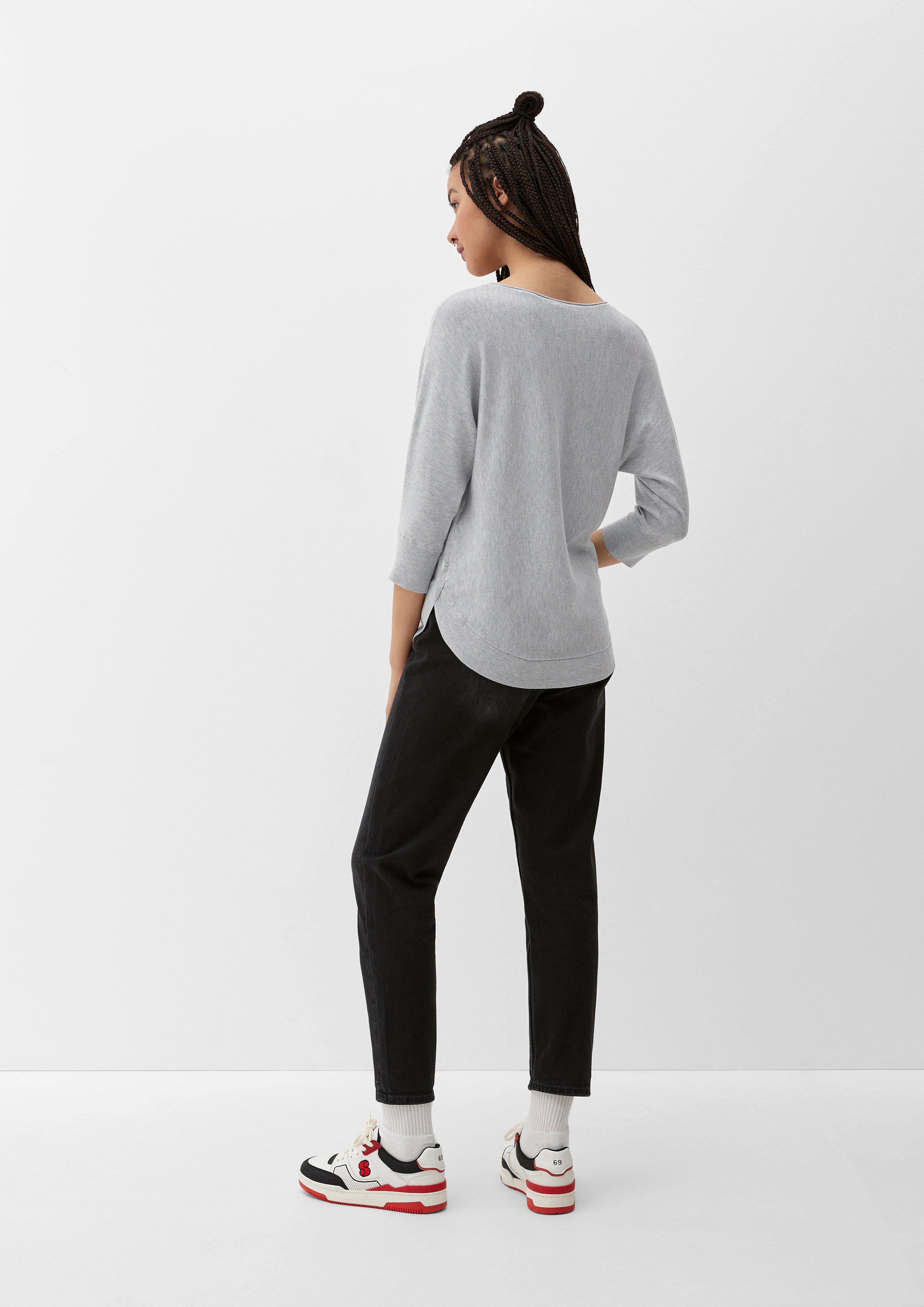 Pulli mit Fledermausärmeln  45.899.61.X013-9400