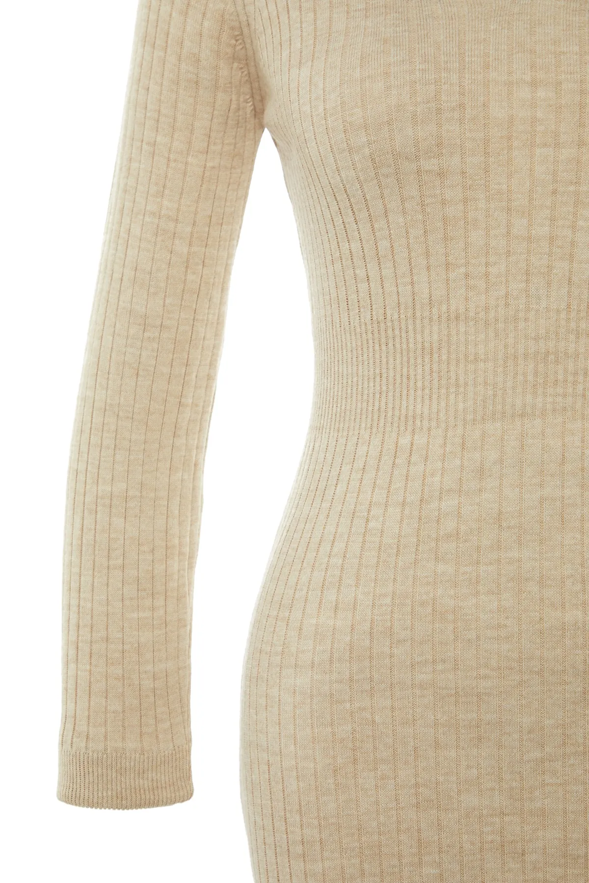 Trendyol Collection  Beige Beige Midi-Strickkleid mit Rollkragen TWOAW22EL1376 Kleid TWOAW22EL1376