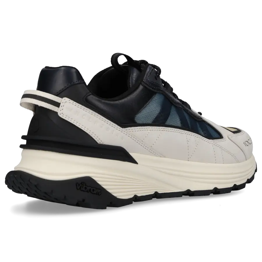 Moncler - Sneaker low LITE RUNNER Mesh - weiß