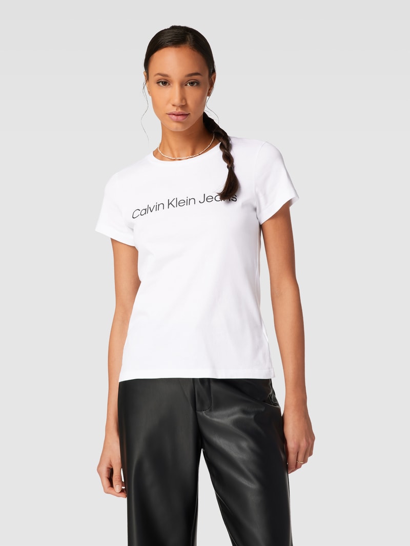 Slim Fit T-Shirt mit Label-Print in weiß