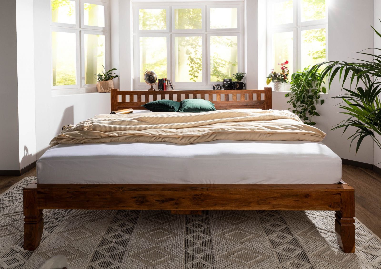 Massivmoebel24 Massivholzbett Bett Akazie 200x200x90 honig lackiert OXFORD #224