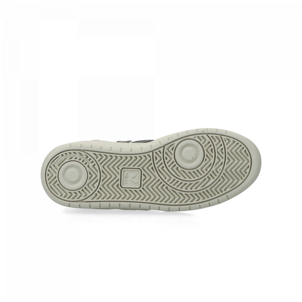 VEJA V 10 Chromefree Leather W VX0503138 / braun