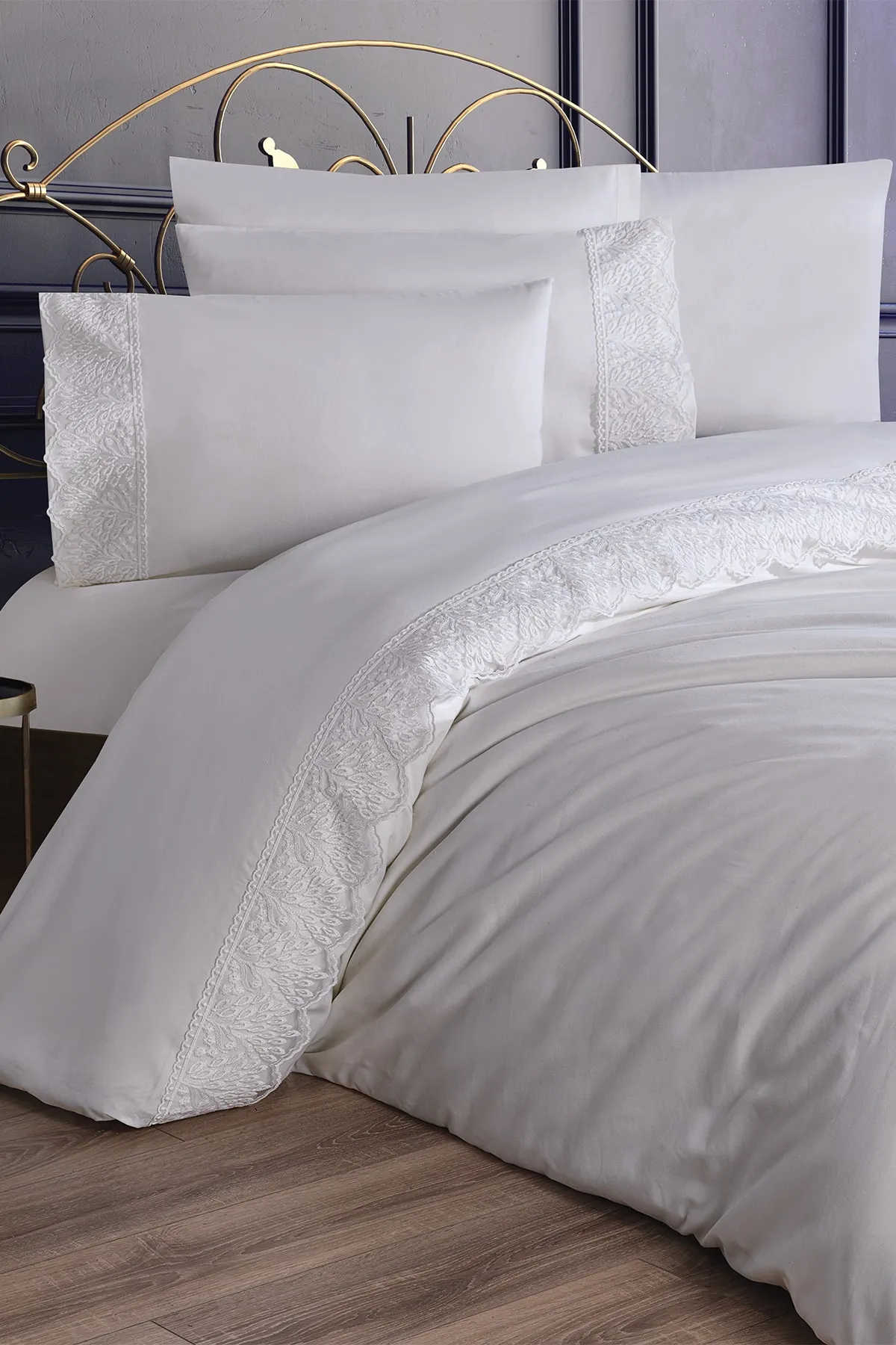 Çeyiz Diyarı  Arduç Mitgift-Bettbezug-Set aus französischer Spitze, Creme