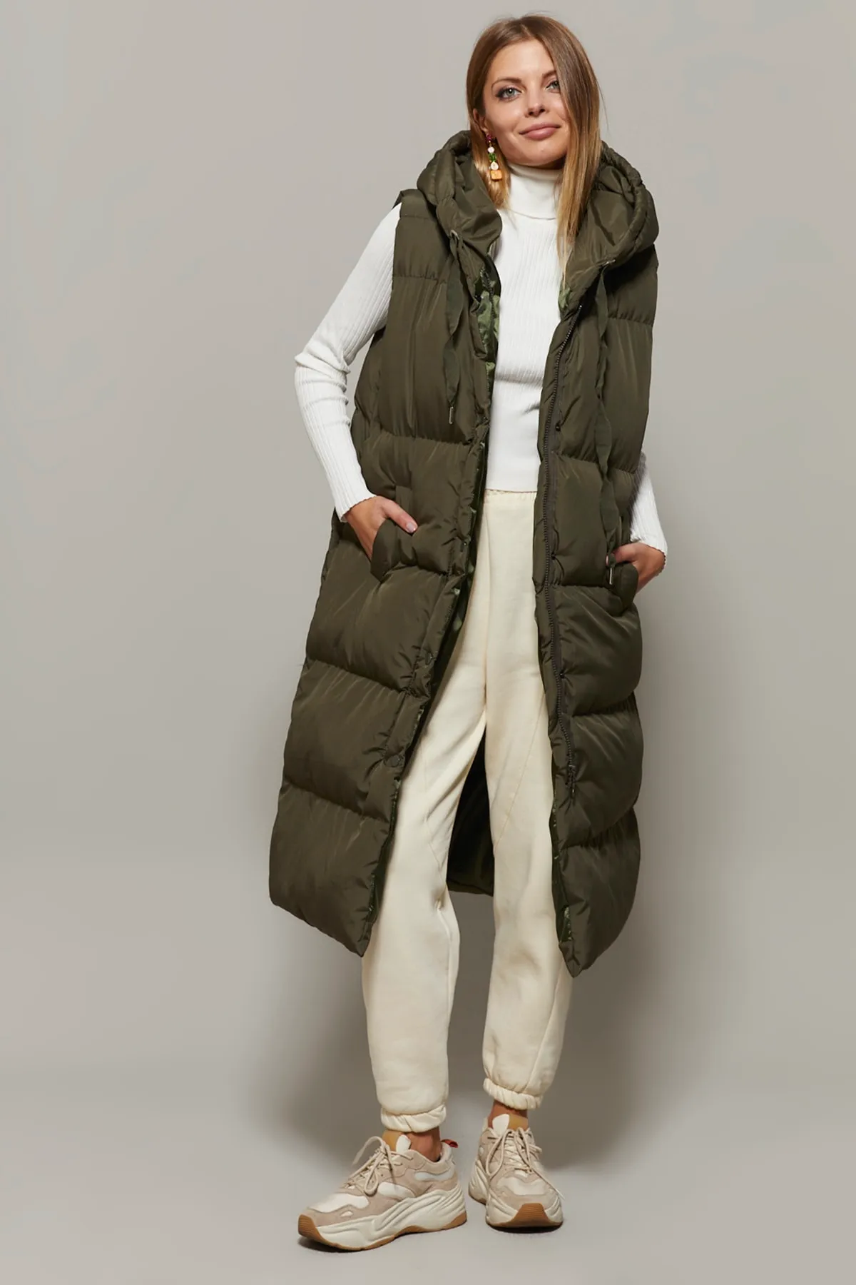 Cool & Sexy  Khakifarbene, ärmellose Pufferweste für Damen DAF05